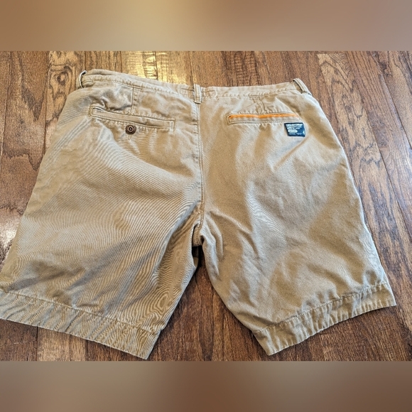 Superdry men's Chino Shorts size 40, 9" inseam - Picture 2 of 14